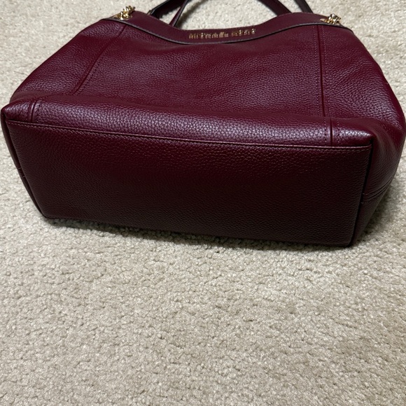 Michael Kors Dark Red Shoulder Bag with Gold Accents- NWOT - Picture 2 of 5